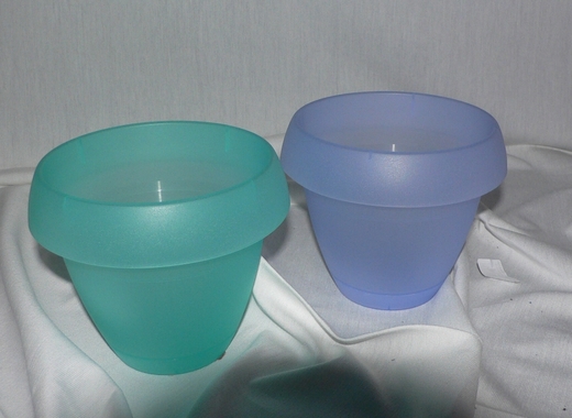 Kvetináče Plast